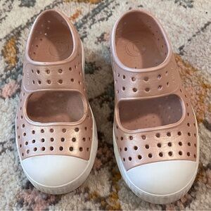 Natives Pink metallic Slip-On Shoes